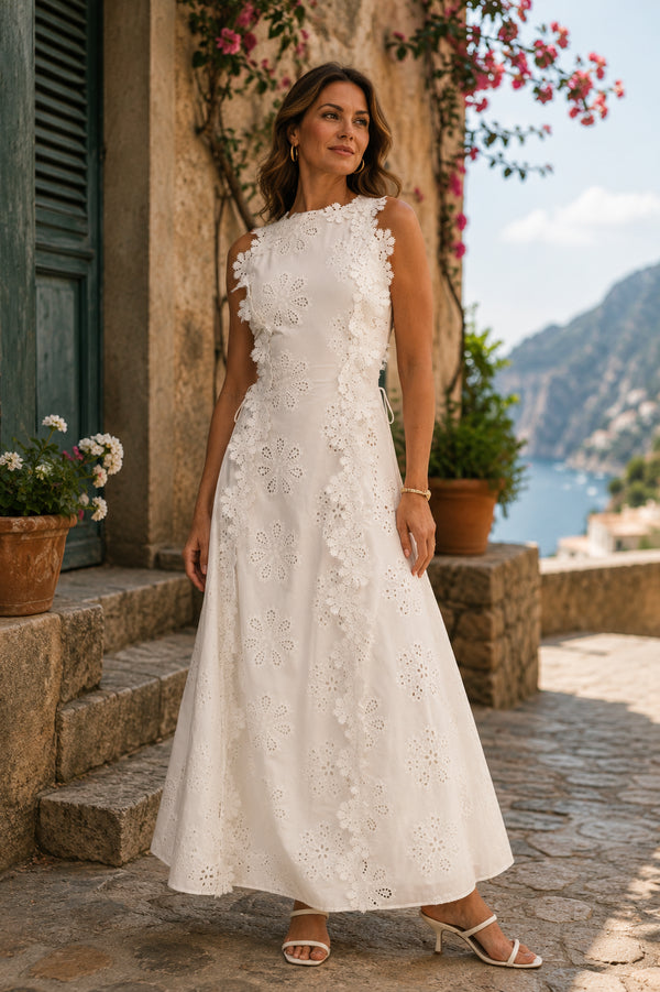 Della — Vestido Maxi Bordado