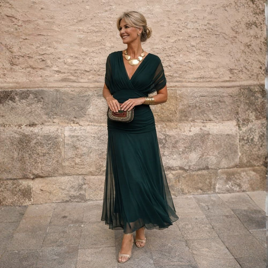 Mikaela — Vestido Maxi de Hombros Descubiertos